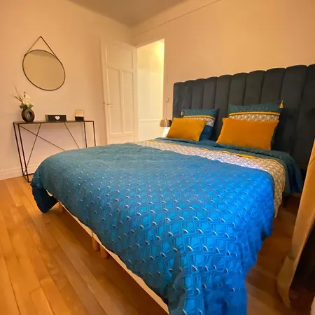 By Le Parvis Apartment